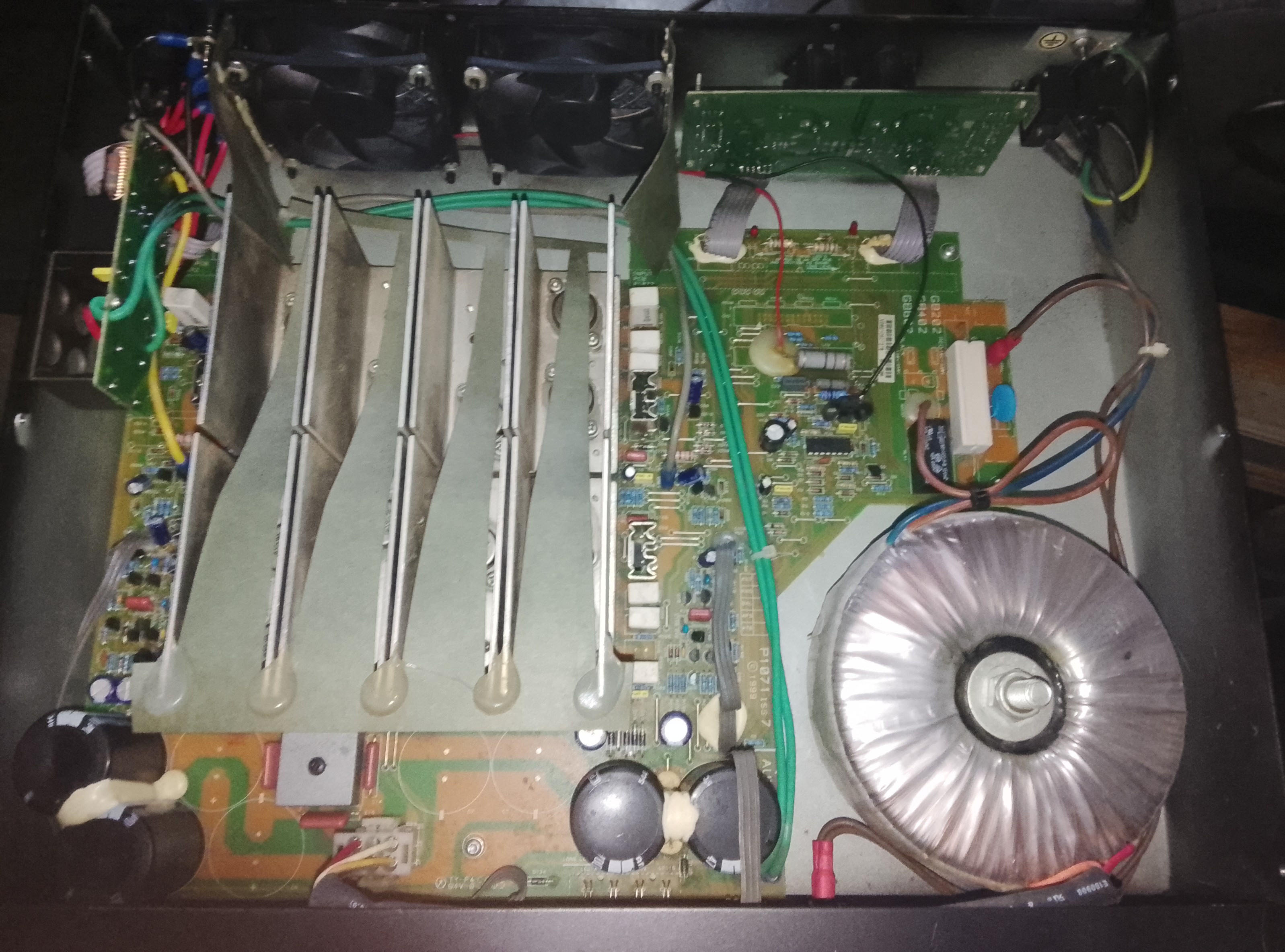 à vendre ampli crown XLS 402 nettoyé complet