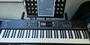 Vends piano de scène Studiologic Numa X piano 73