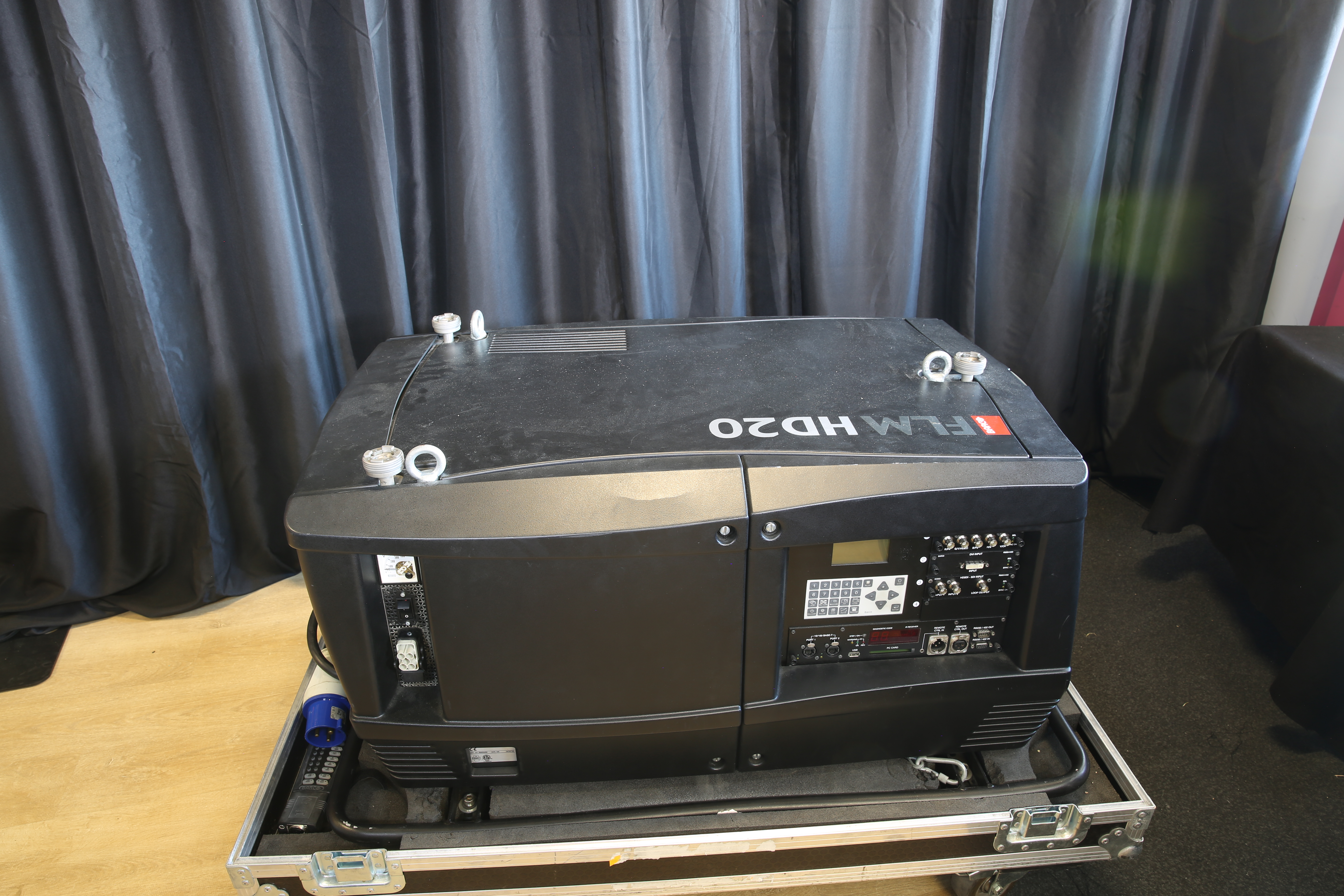 MATERIEL DE PROJECTION