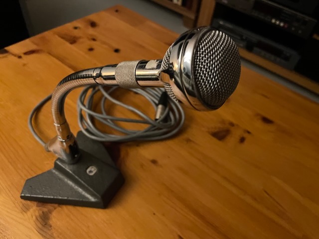 Microphone Bouyer 709