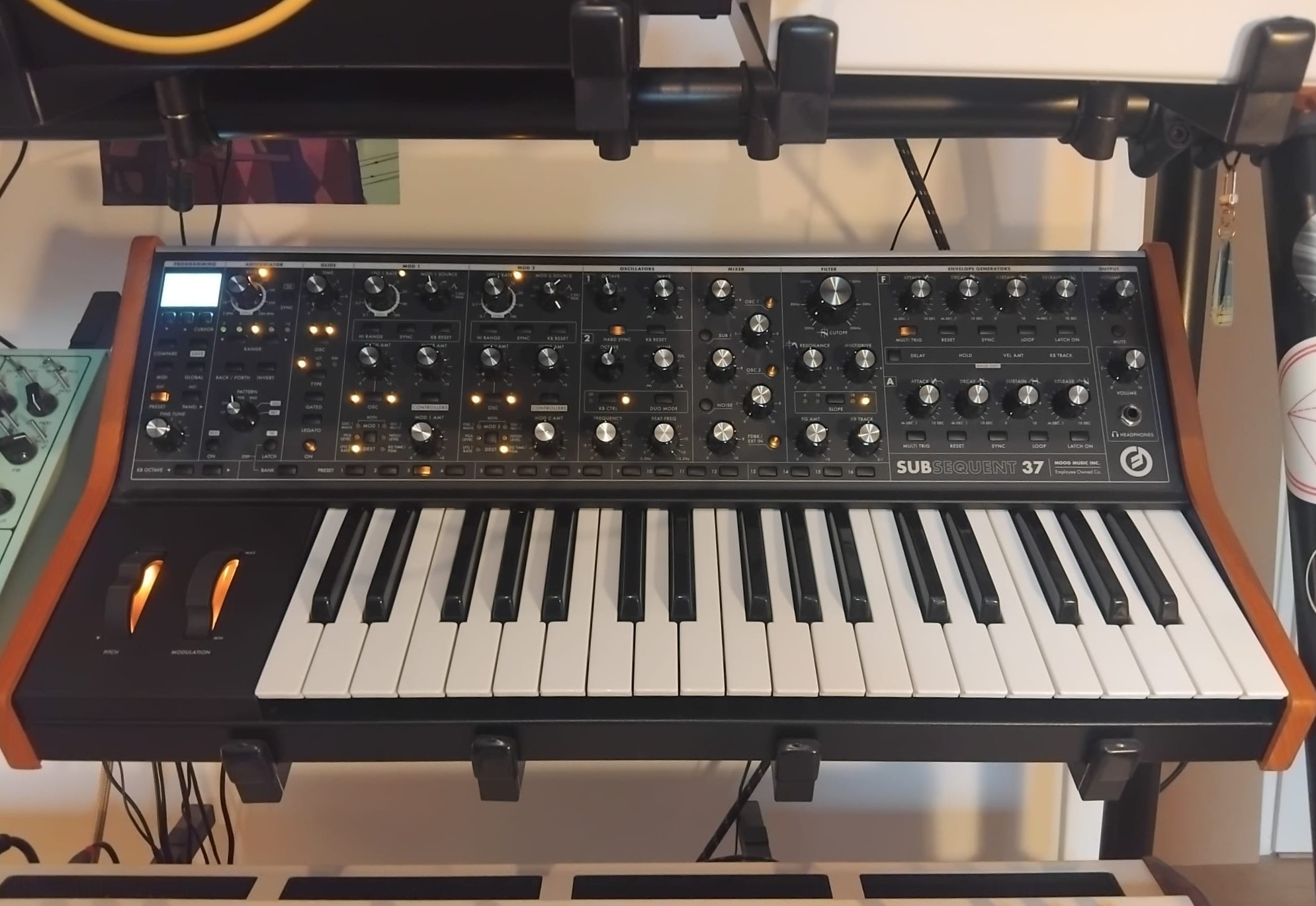 Moog Subsequent 37
