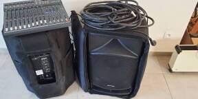 Vends 2 enceintes amplifiés MT15A