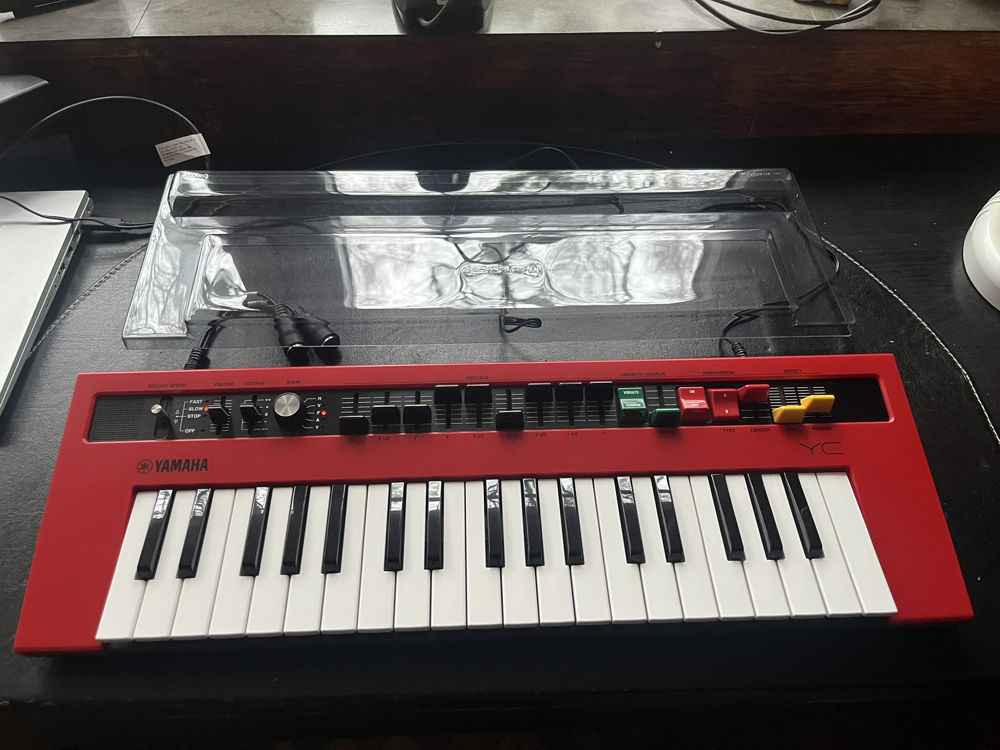 A vendre Yamaha Reface YC avec Decksaver