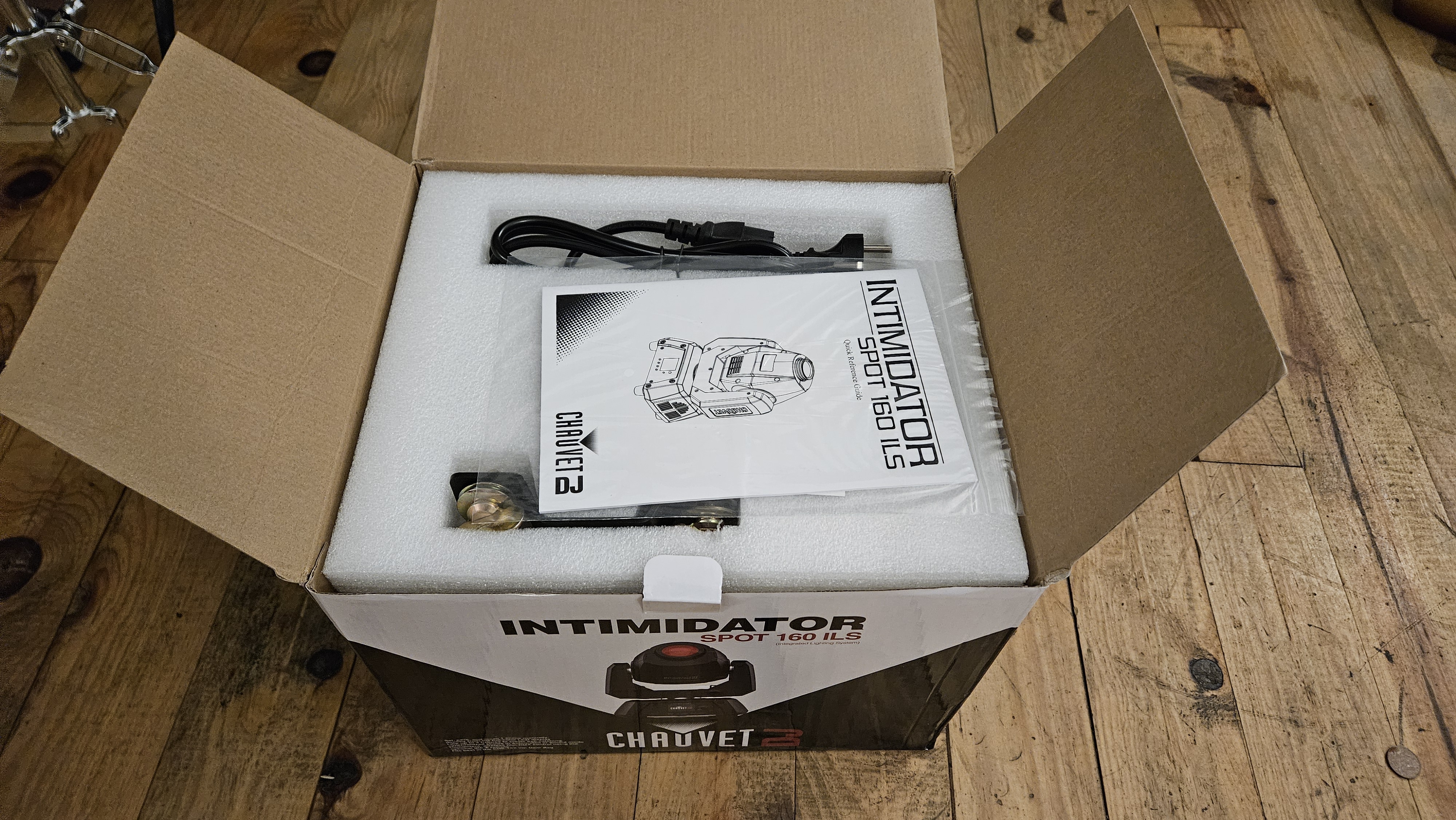 Chauvet - Intimidator Spot 160 ILS