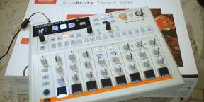 Arturia DrumBrute Impact 1984 utilisé qqs heures