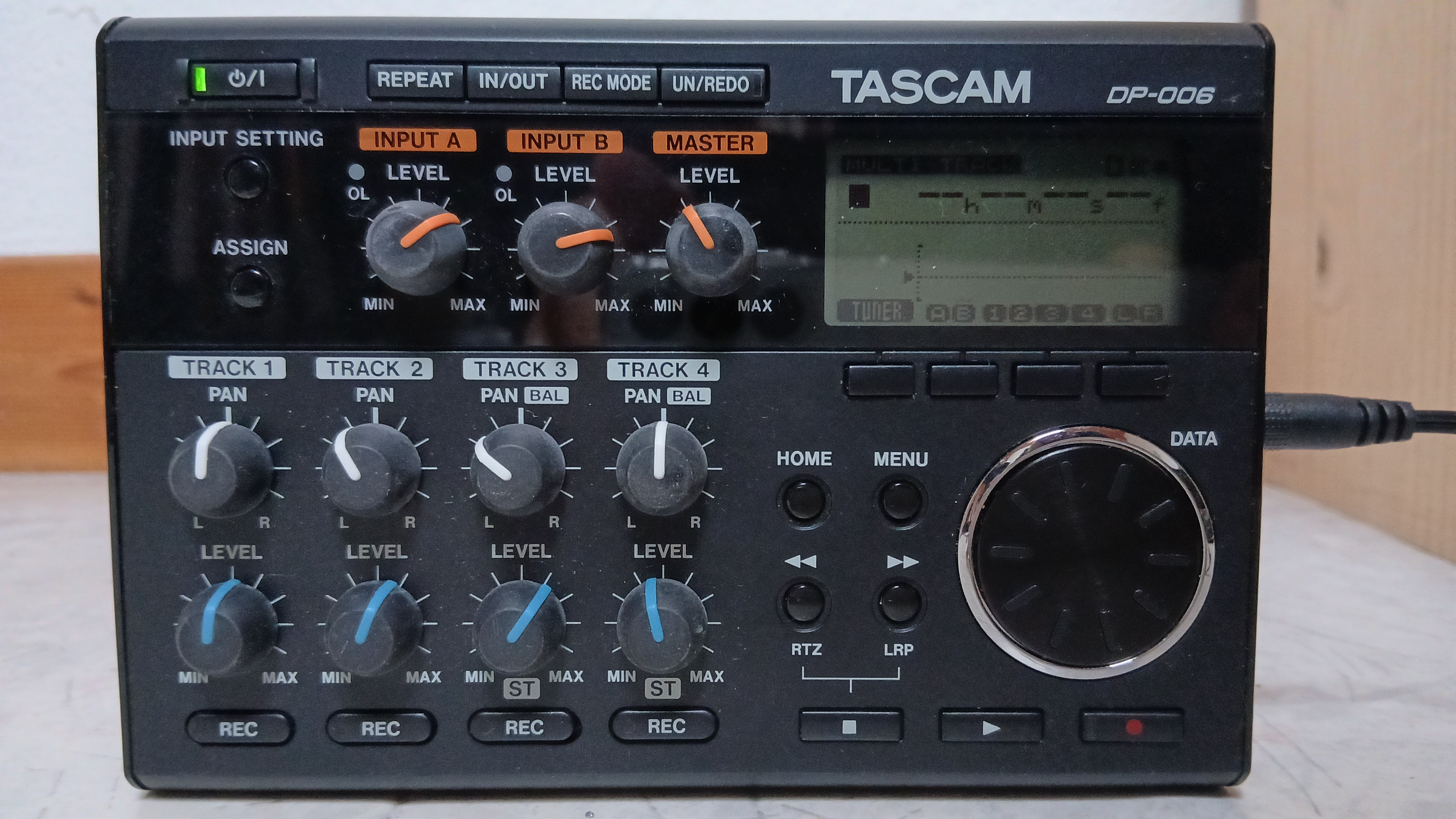 Multipiste Tascam DP-006