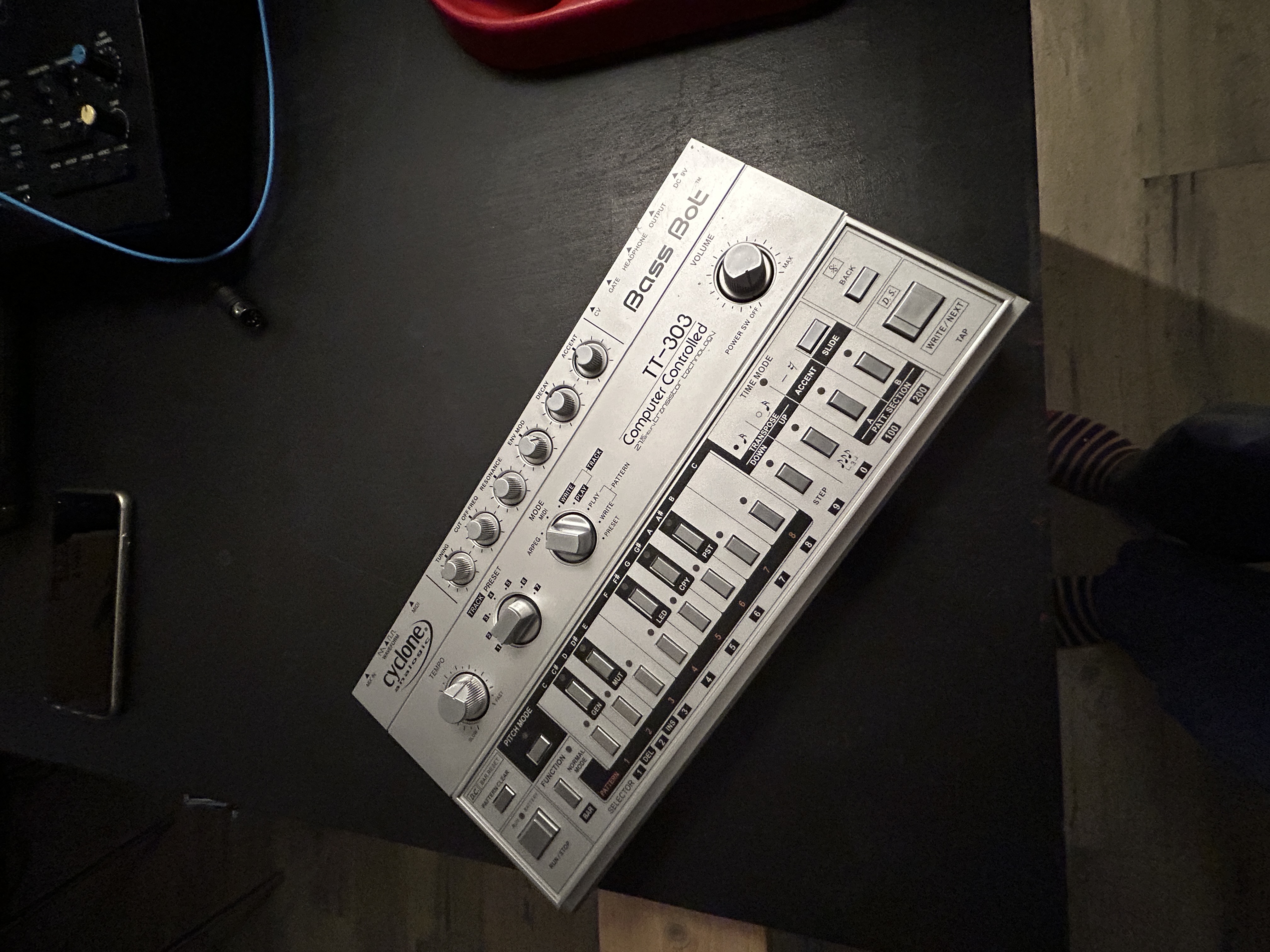 Bass Bot, en super état.