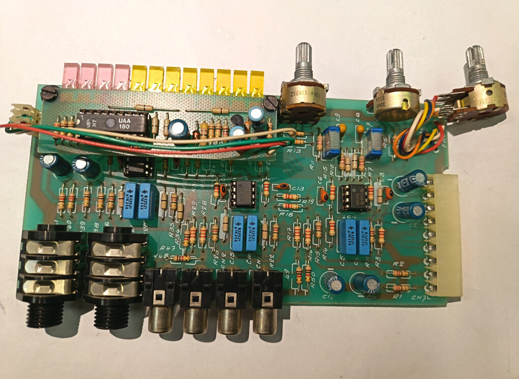 6682505.jpg 6682505.jpg