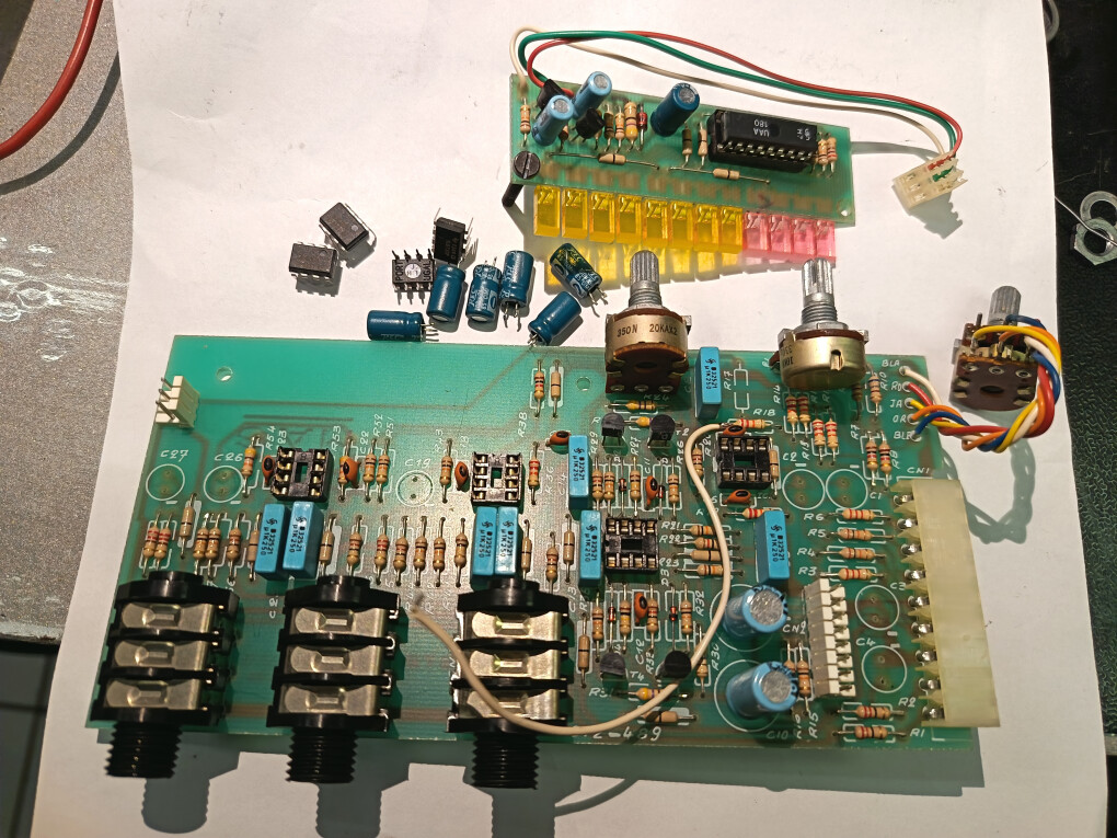 6682508.jpg 6682508.jpg