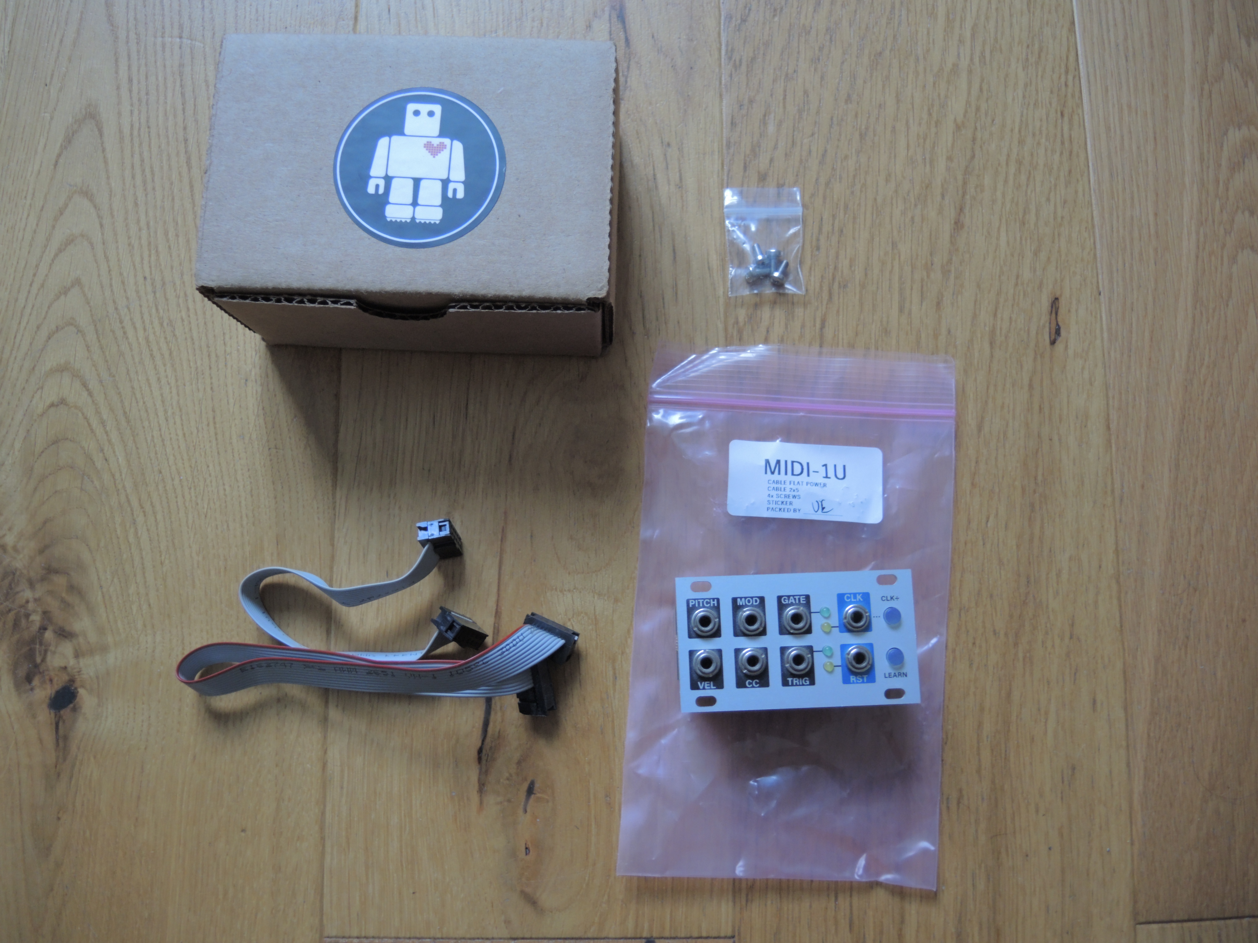 Intellijel Designs MIDI System (MIDI 1U)