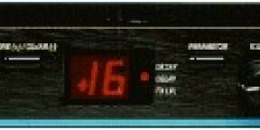 Vends EXPANDEUR APHEX 104 ORAL EXCITER TYPE C2 AVEC BIG BOTTOM