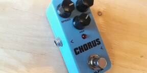 Mini pédale chorus Nux