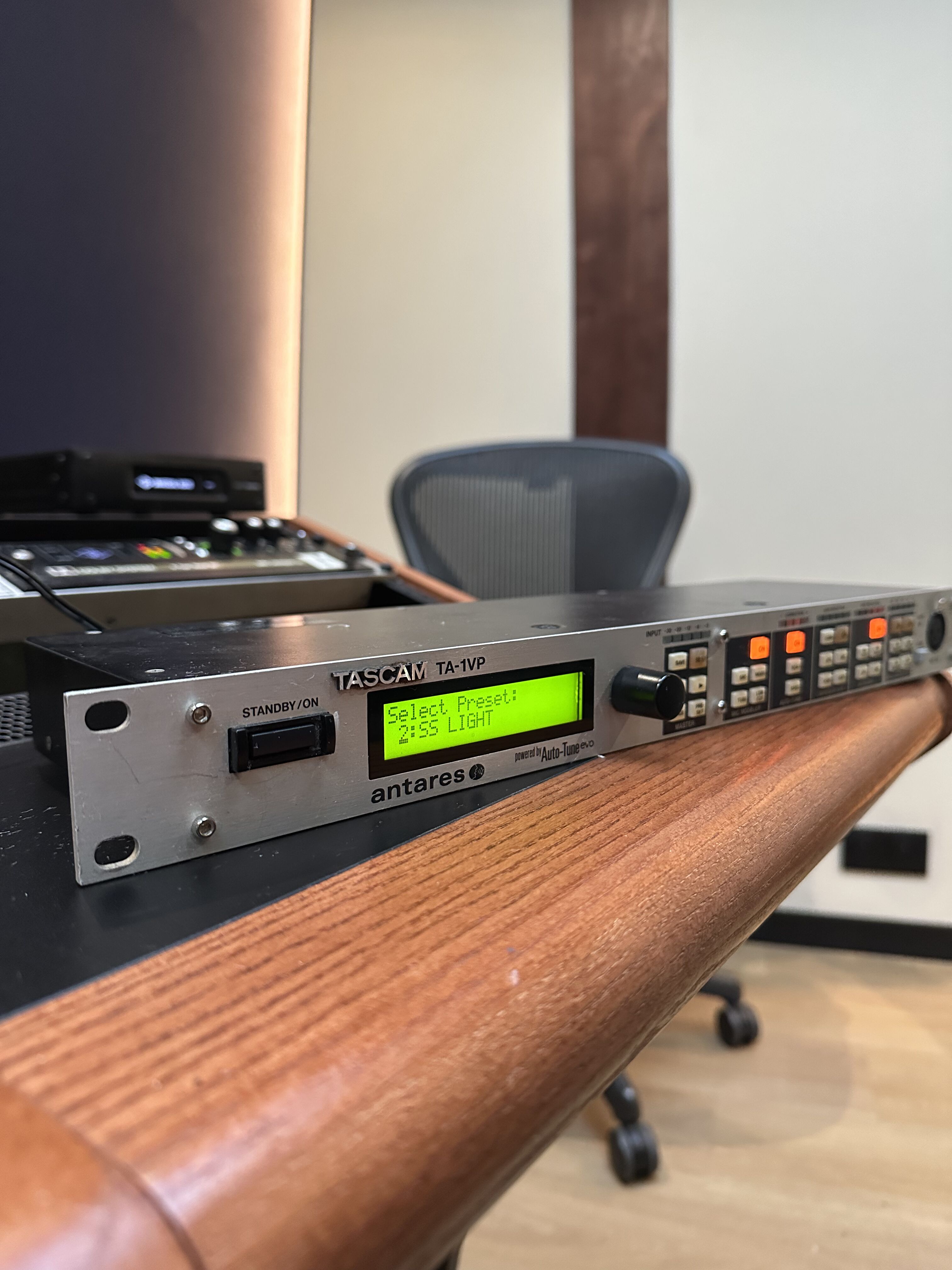Tascam TA-1VP Vocal Processor