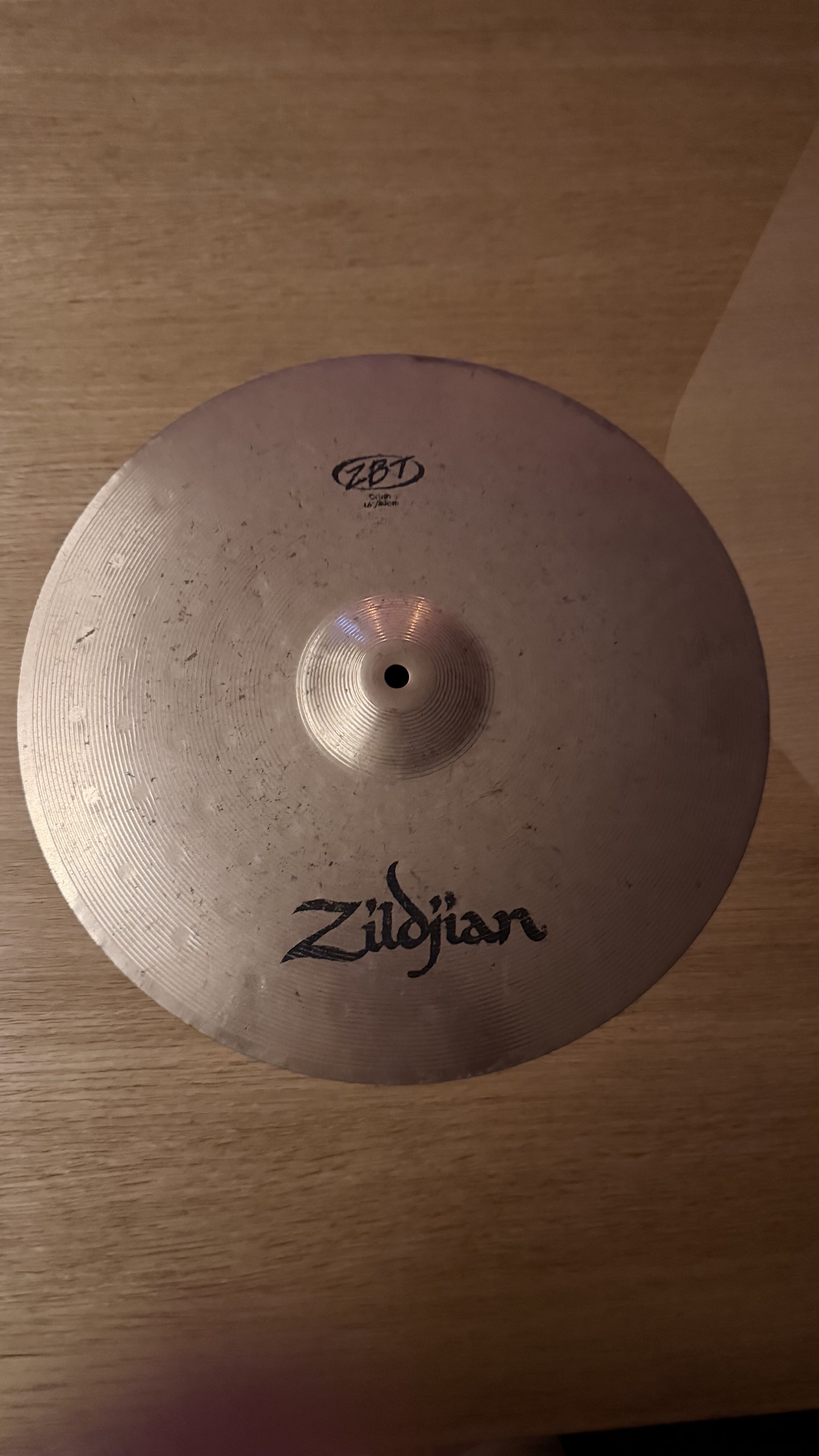 Crash Zildjian ZBT 16 pouces