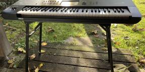 vend Korg Nautilus AT 61