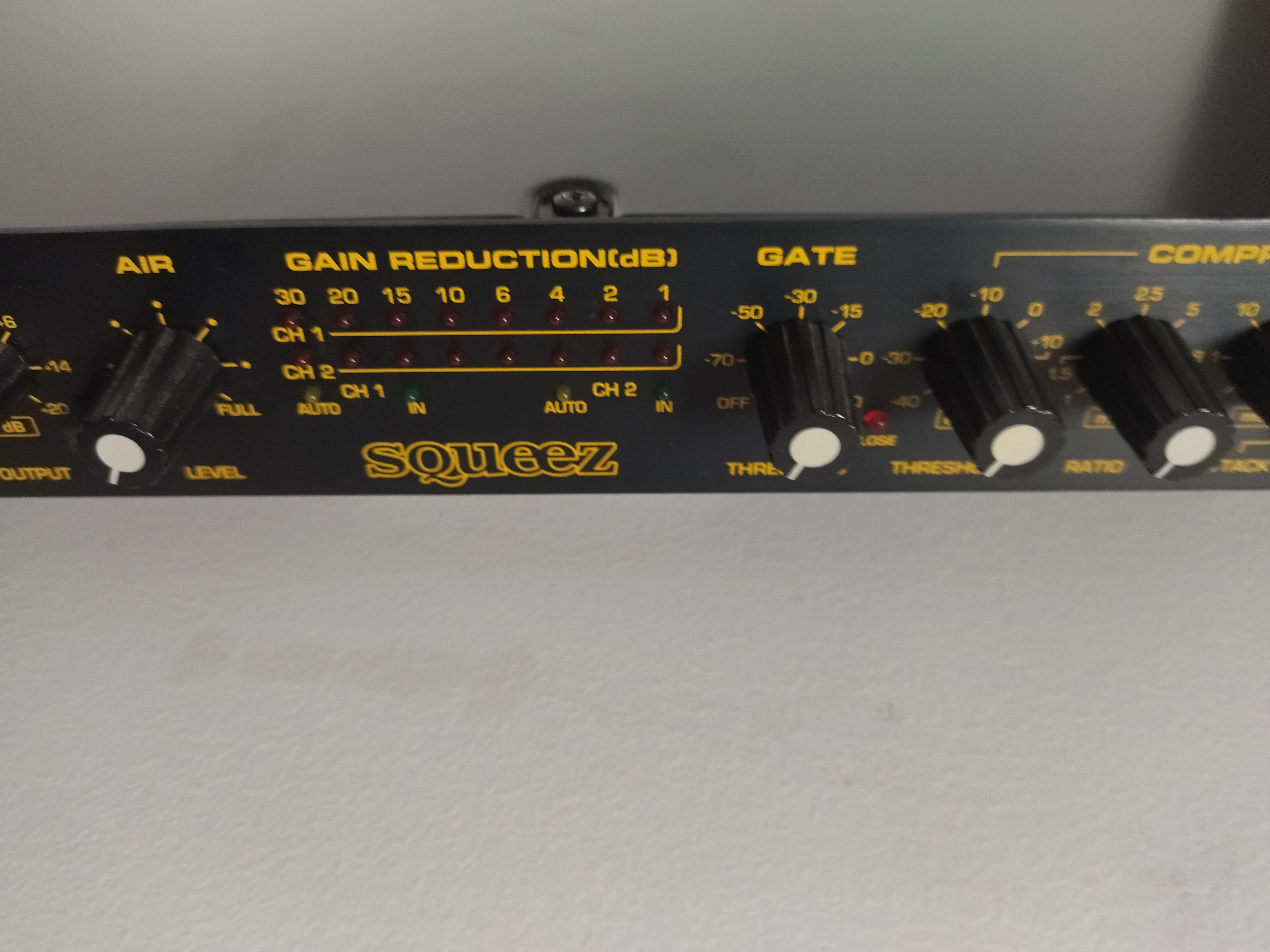 Compresseur Limiteur Stéréo Tapco SQ2