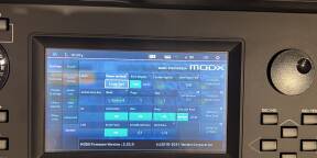 Vends Yamaha MODX6 t.b.e. complet.