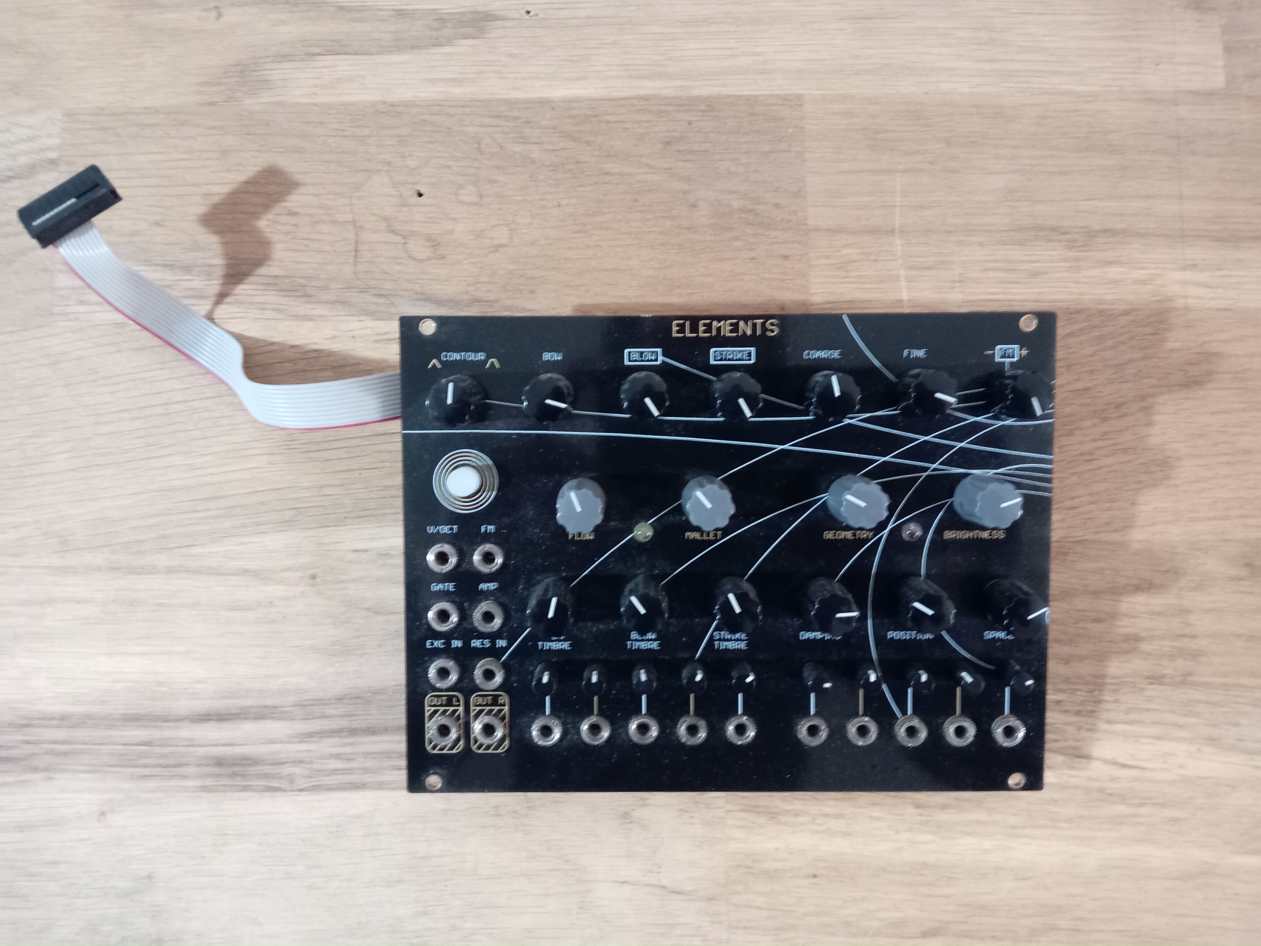 Mutable Instruments Elements / Clone DIY