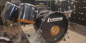 4 FUTS LUDWIG VINTAGE 26'' + 14'' + 15'' & 16''