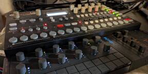 Pack groovebox Elektron Analog four + Yamaha seqtrak