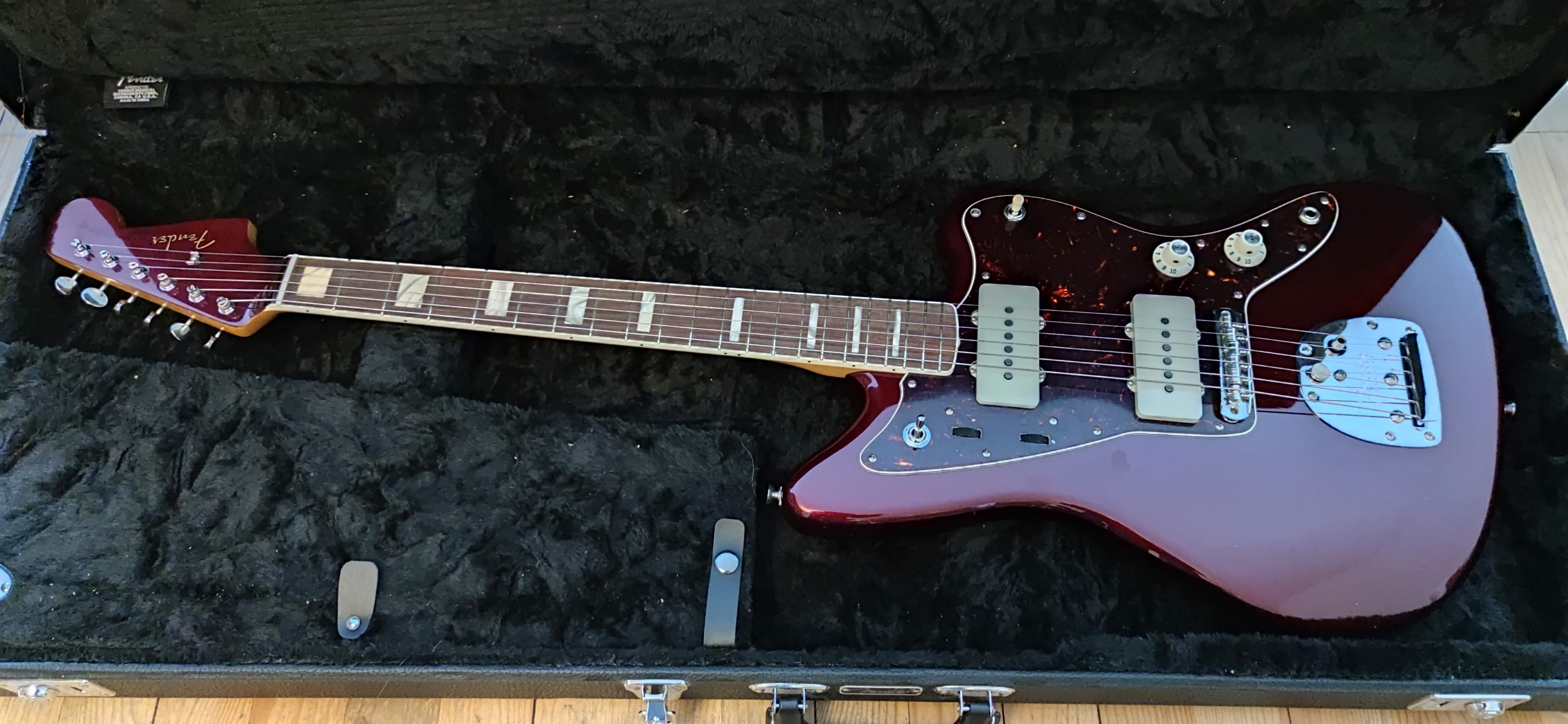 Fender Jazzmaster Troy Van Leeuwen Oxblood neuve