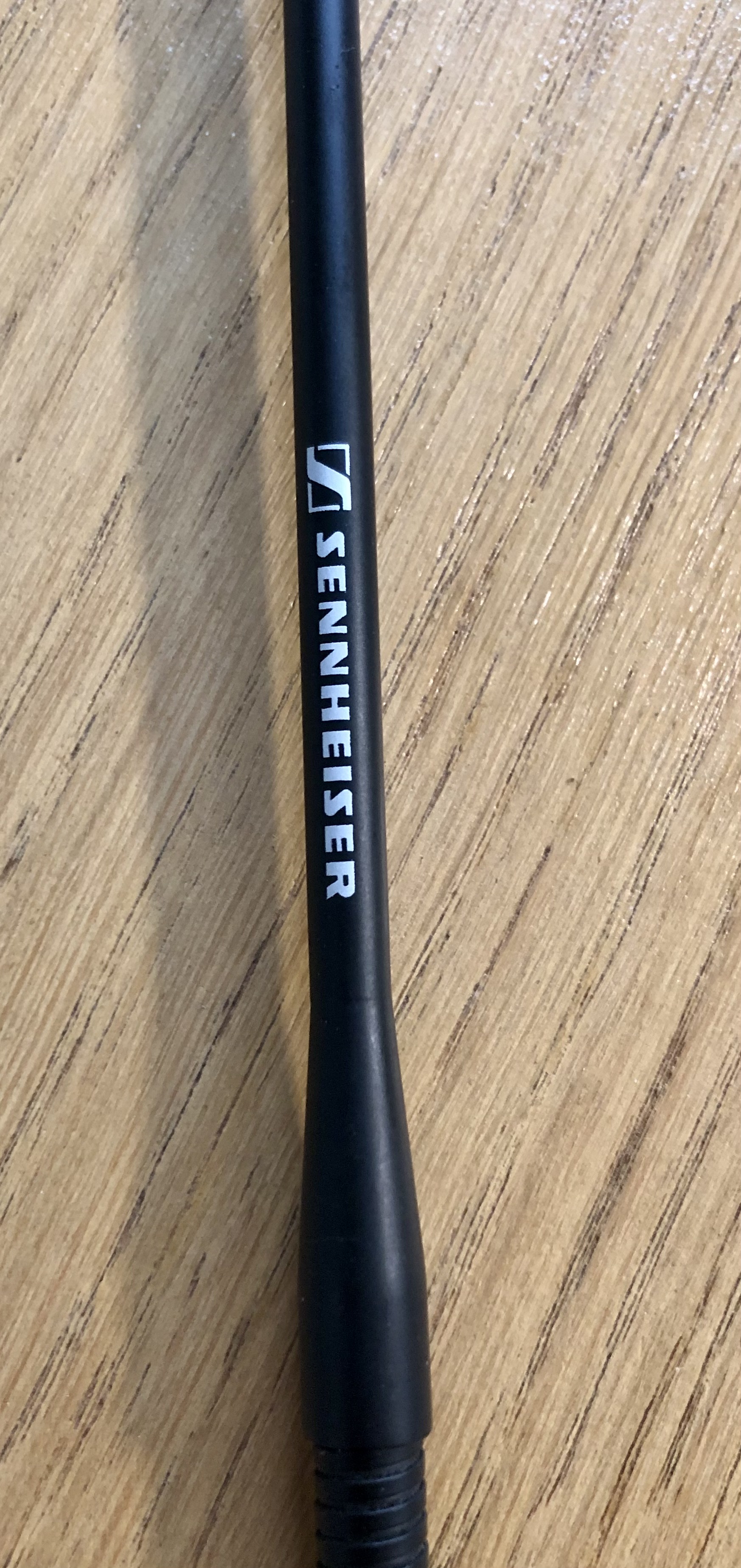 Micro col de cygne en très bon état.