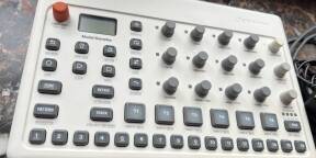 Vends Elektron model Samples