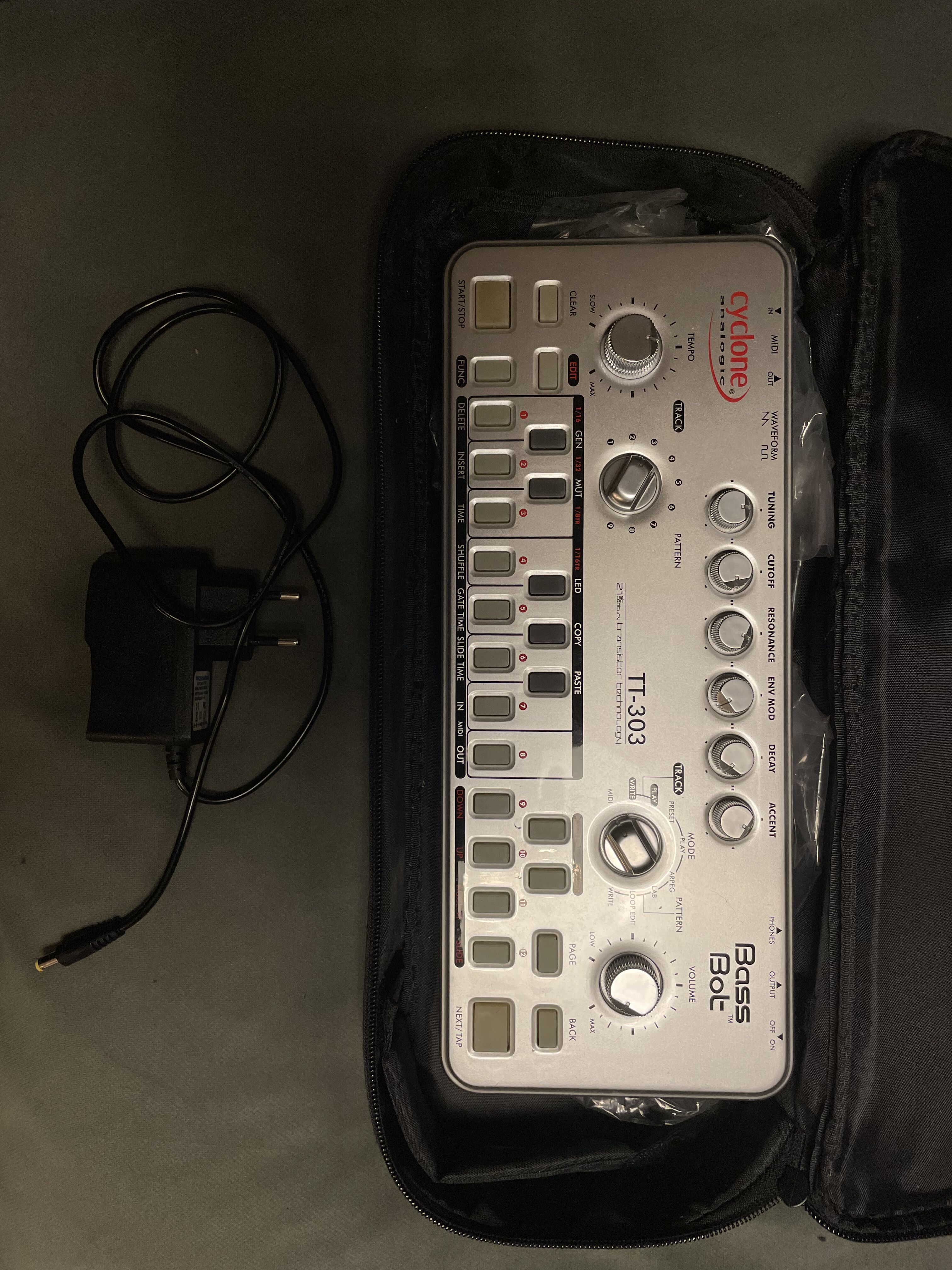 Vends Cyclone TT303 avec housse 