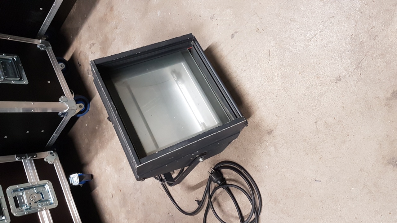 Projecteur cycliode 1000W asymétrique Aurora Selecon