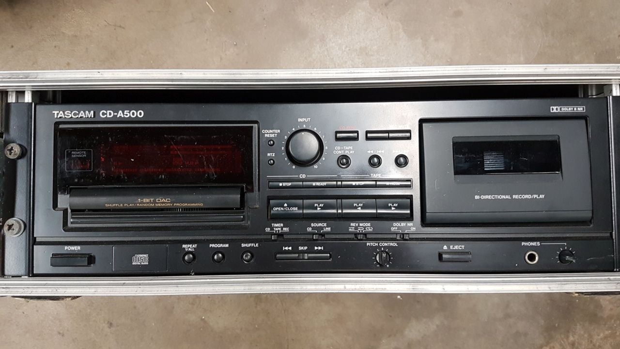 Lecteur cassette tascam CD-A500