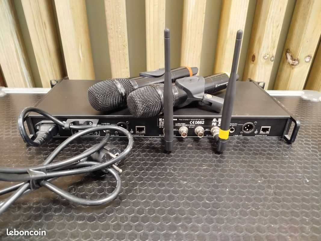 Micros HF - SKM 2000