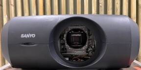 VidéoProjecteur Sanyo PLC XF-47