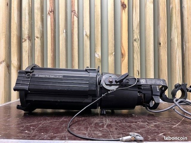 Projecteur Découpe ETC 750w