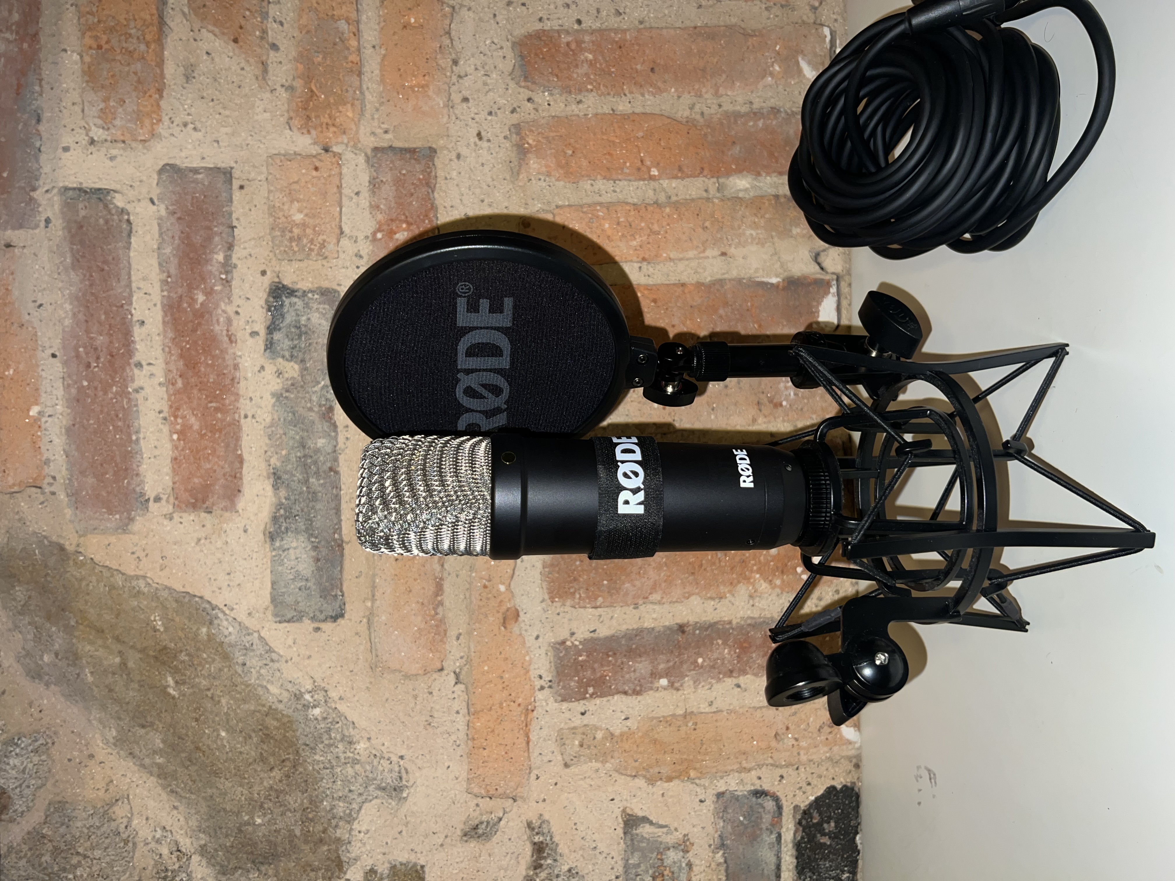 Micro RØDE NT1 Signature Series Black + SM6 + accessoires (excellent état)