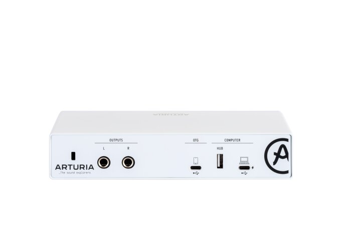 ©AGILOUX MINIFUSE2 WHITE WB BACK ©AGILOUX MINIFUSE2 WHITE WB BACK