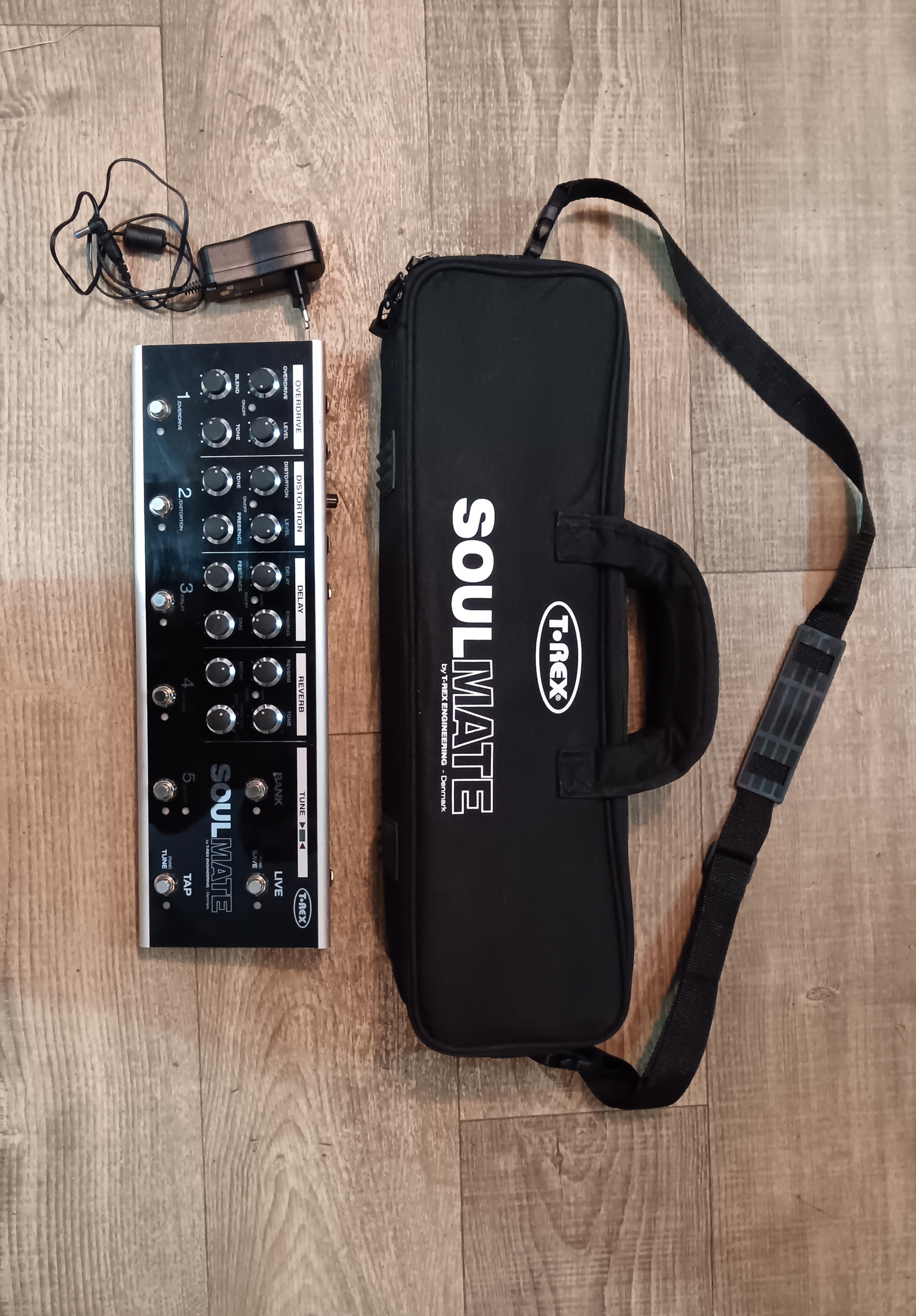 Soulmate T-rex Pédalier guitare complet