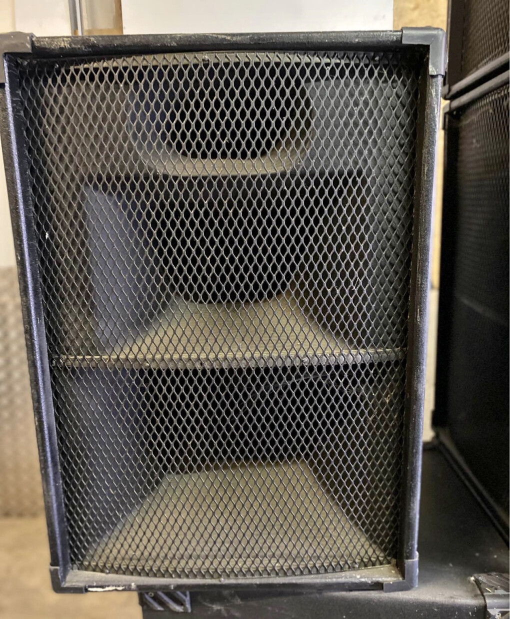 6688819.jpeg 6688819.jpeg