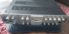 Vends Tranche de console à lampe Avalon Vt737sp