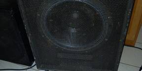 Vente Caisson Basse HP 18 pouces SB180-R EAW 1000 Watts RMS -