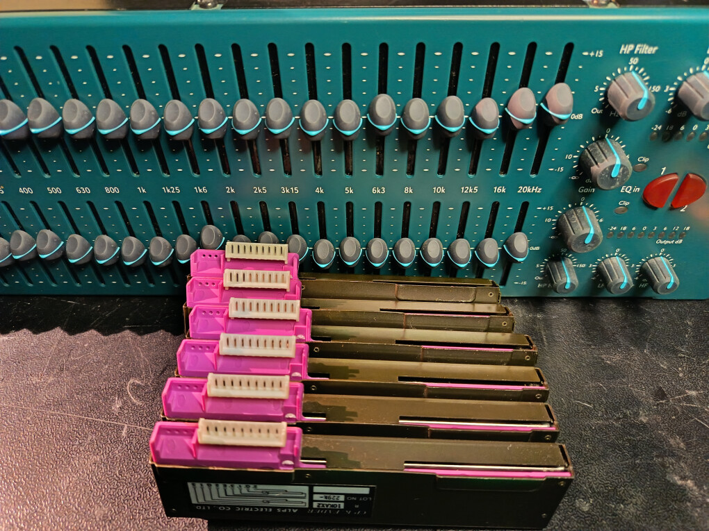 6689217.jpg 6689217.jpg