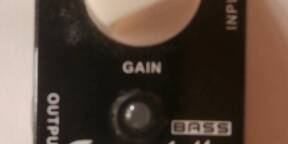 Vend pédale MOOER Thunderball Bass Fuzz/Distortion