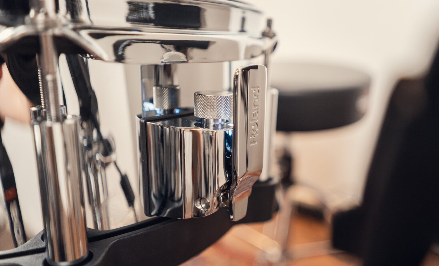 TEST 06 Roland VAD516 PD-14DSX Abhebung-1536x930