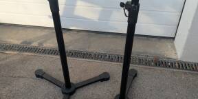 Paire de pieds d'enceintes de studio Millenium