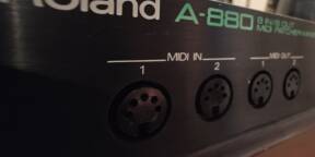 Vends Roland A880 comme neuf
