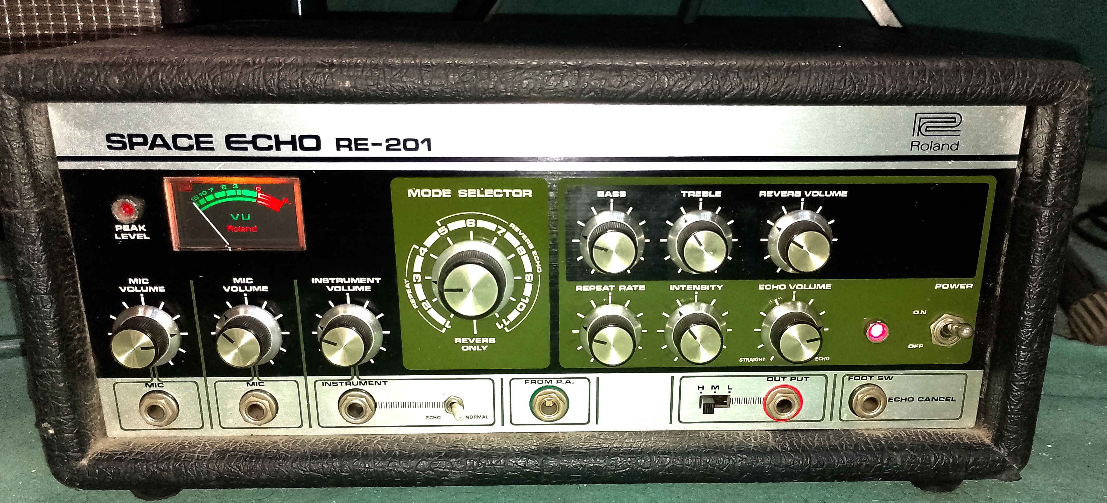 Roland RE-201 Space Echo à vendre