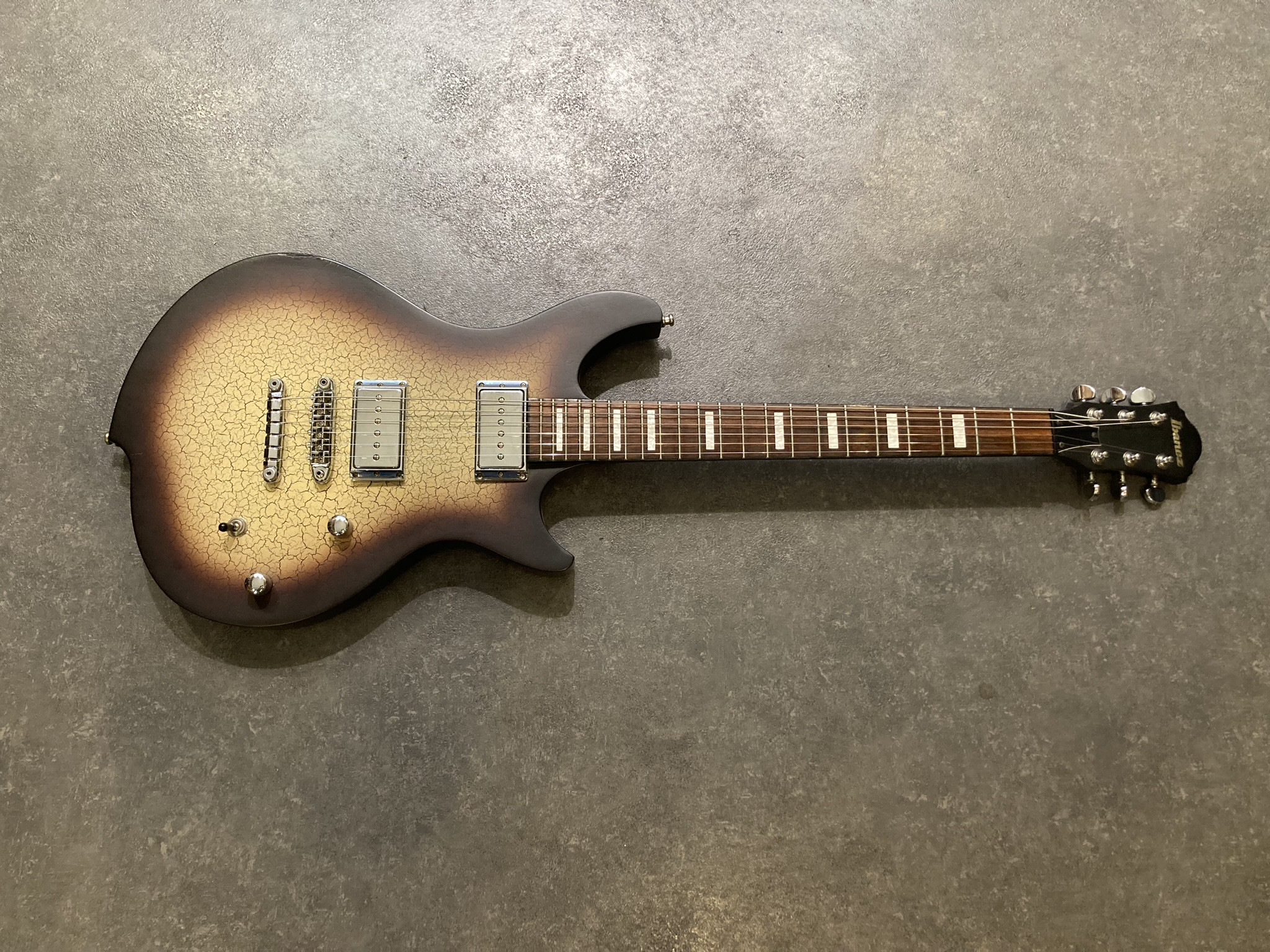 IBANEZ - DN400AP Darkstone