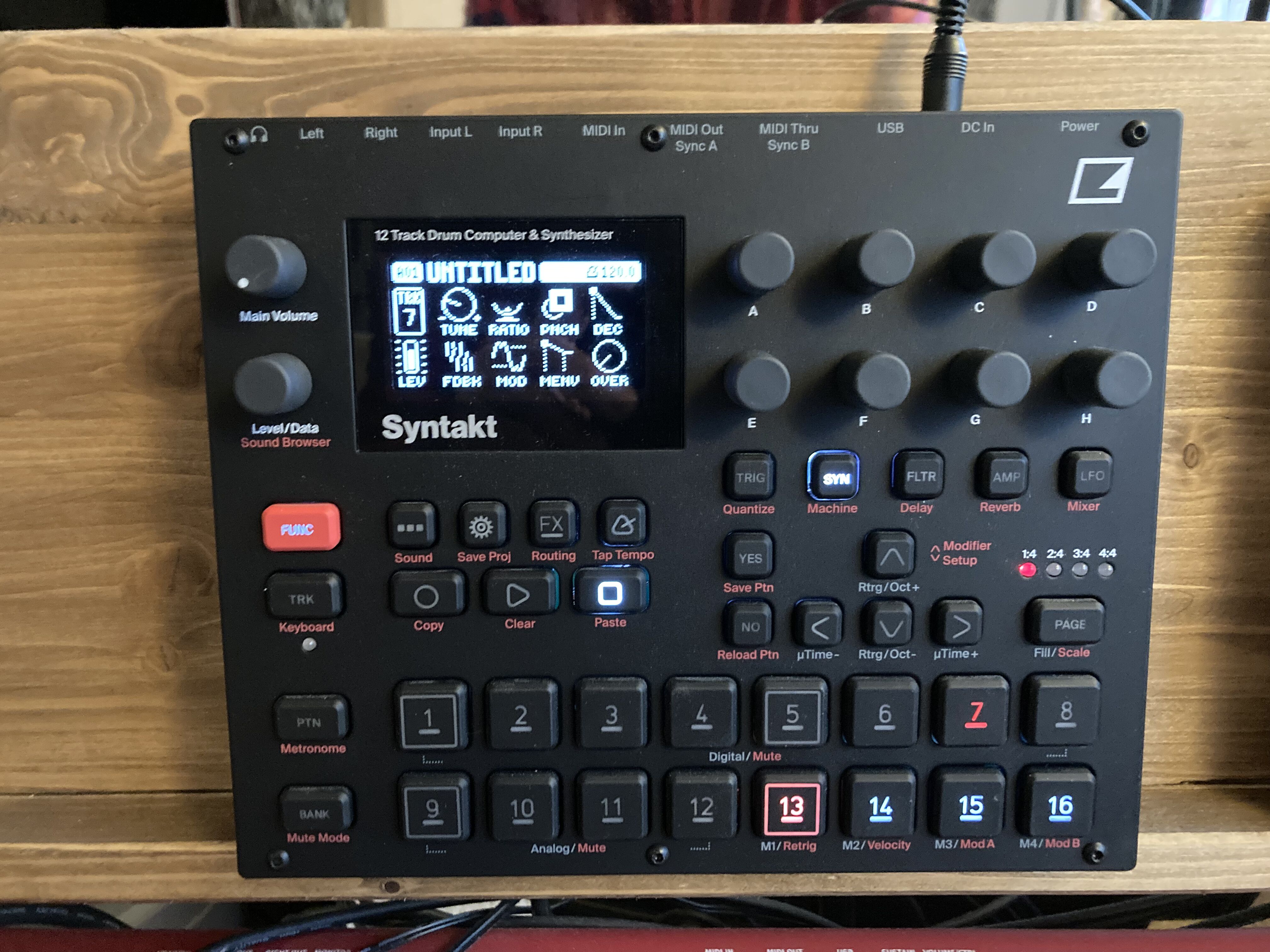 Vends Elektron Syntakt, en parfait état