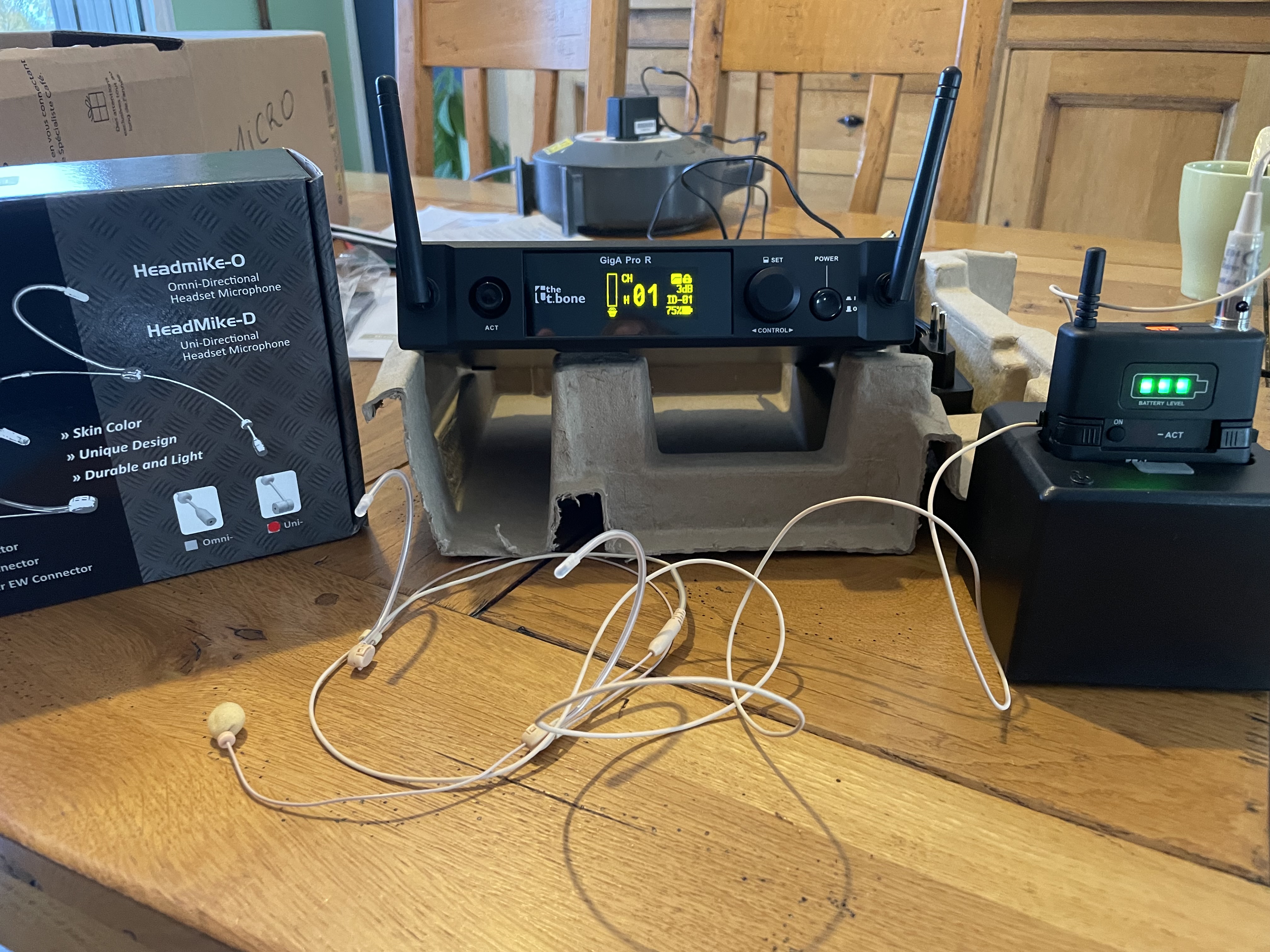 Vends mico serre tête The T-Bone AKG