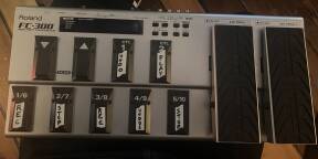 Pédalier Roland FC-300