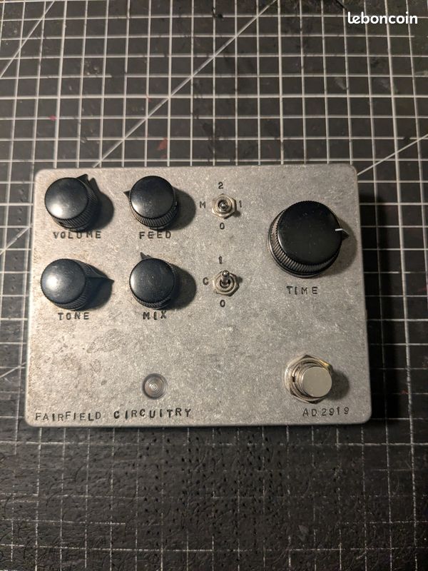 Pedale Meet Maude Fairfield circuitry